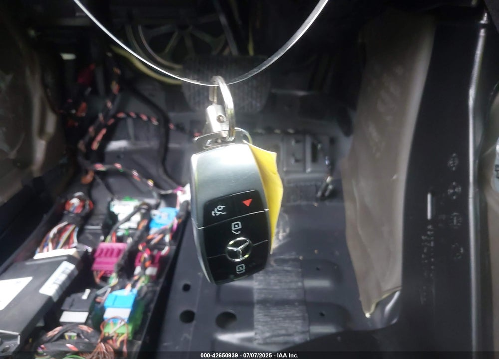 2018 MERCEDES-BENZ E-CLASS VIN: WDDZF4KB9JA383496