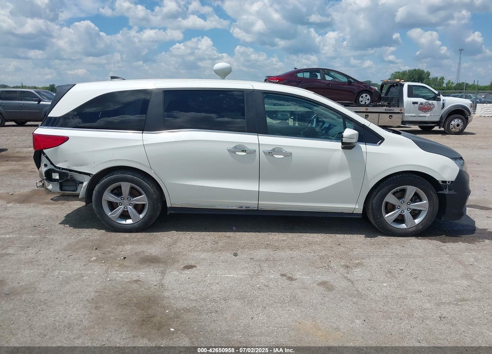 2018 HONDA ODYSSEY EX-L VIN: 5FNRL6H71JB099336