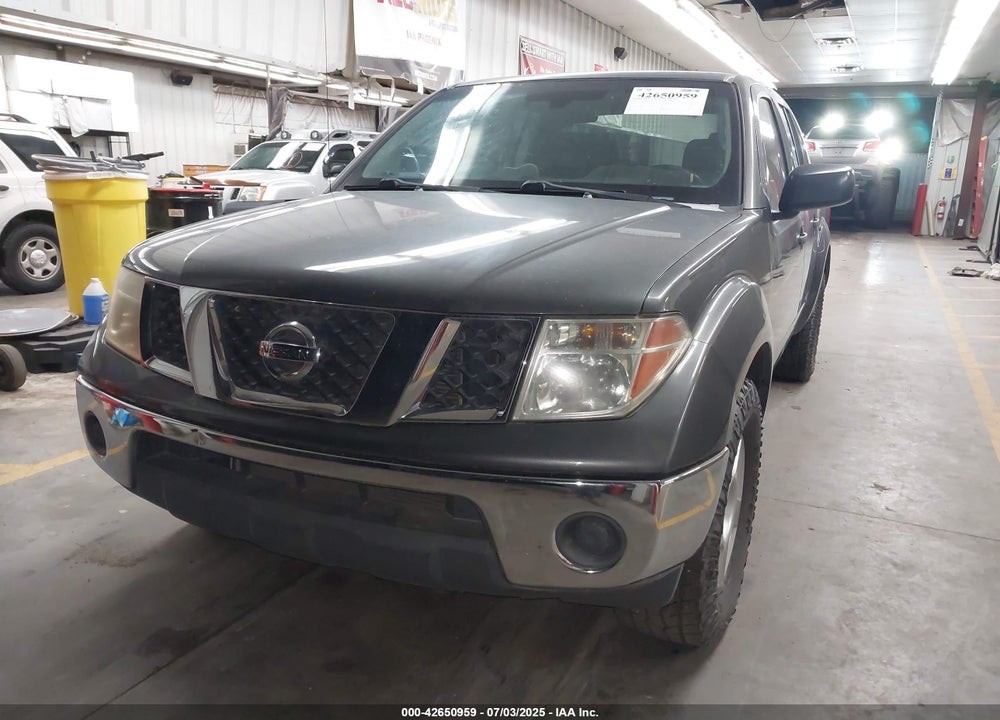 2008 NISSAN FRONTIER SE VIN: 1N6AD07UX8C413228