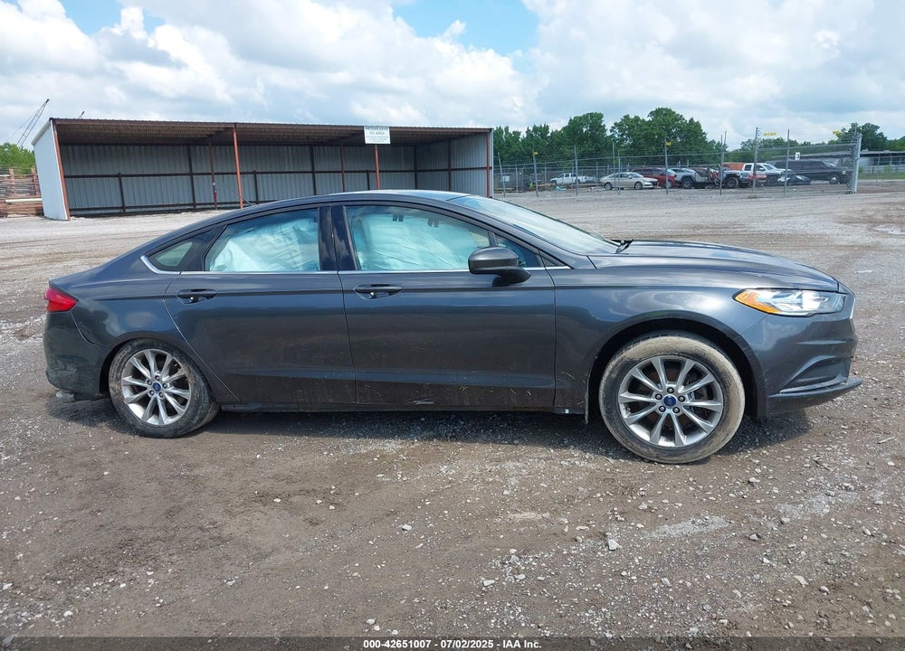 2017 FORD FUSION SE VIN: 3FA6P0H71HR200023