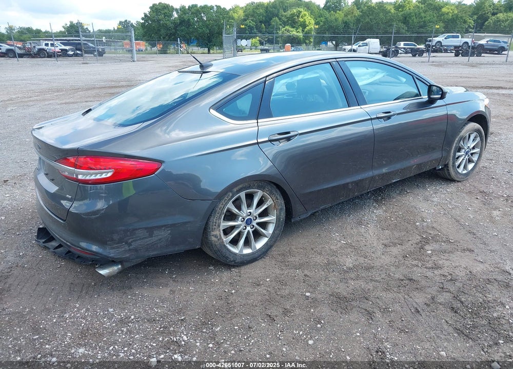 2017 FORD FUSION SE VIN: 3FA6P0H71HR200023