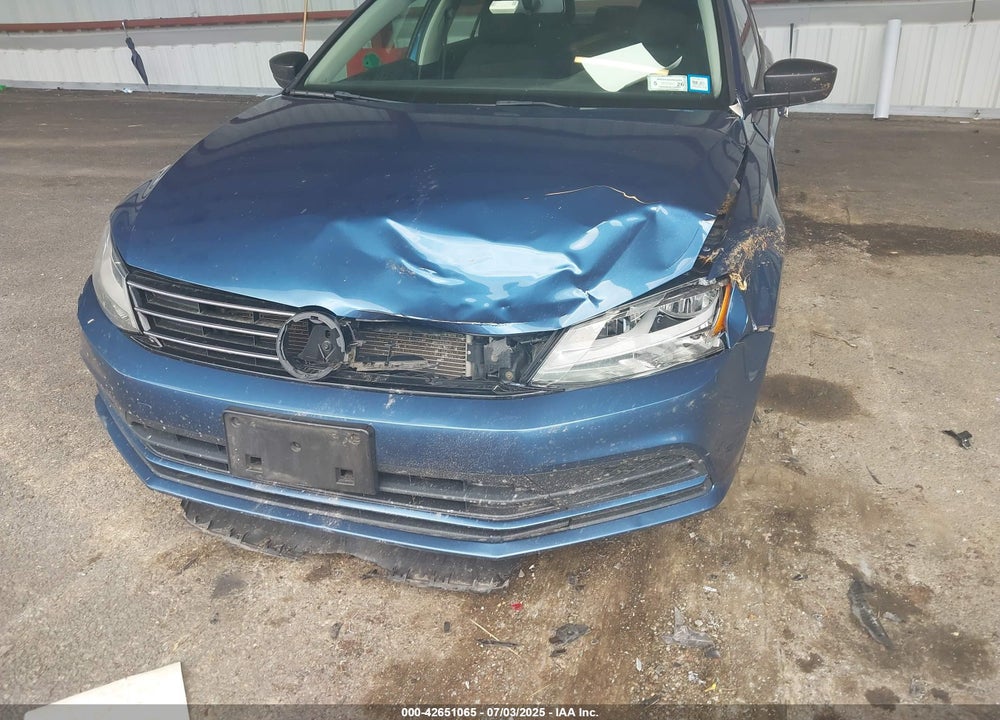 2016 VOLKSWAGEN JETTA VIN: 3VW267AJ3GM340593