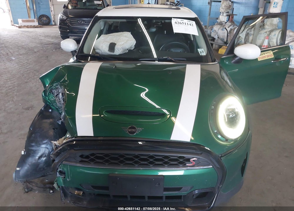 2024 MINI HARDTOP COOPER S VIN: WMW53DK03R2U84195