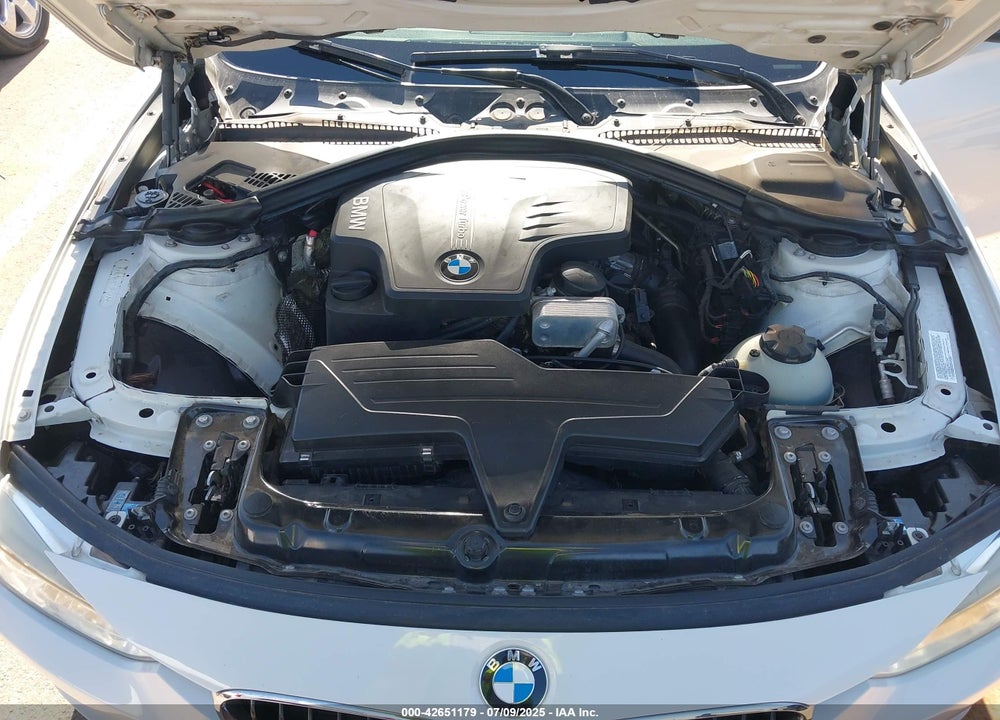 2012 BMW 3 SERIES VIN: WBA3A5G52CNP15813