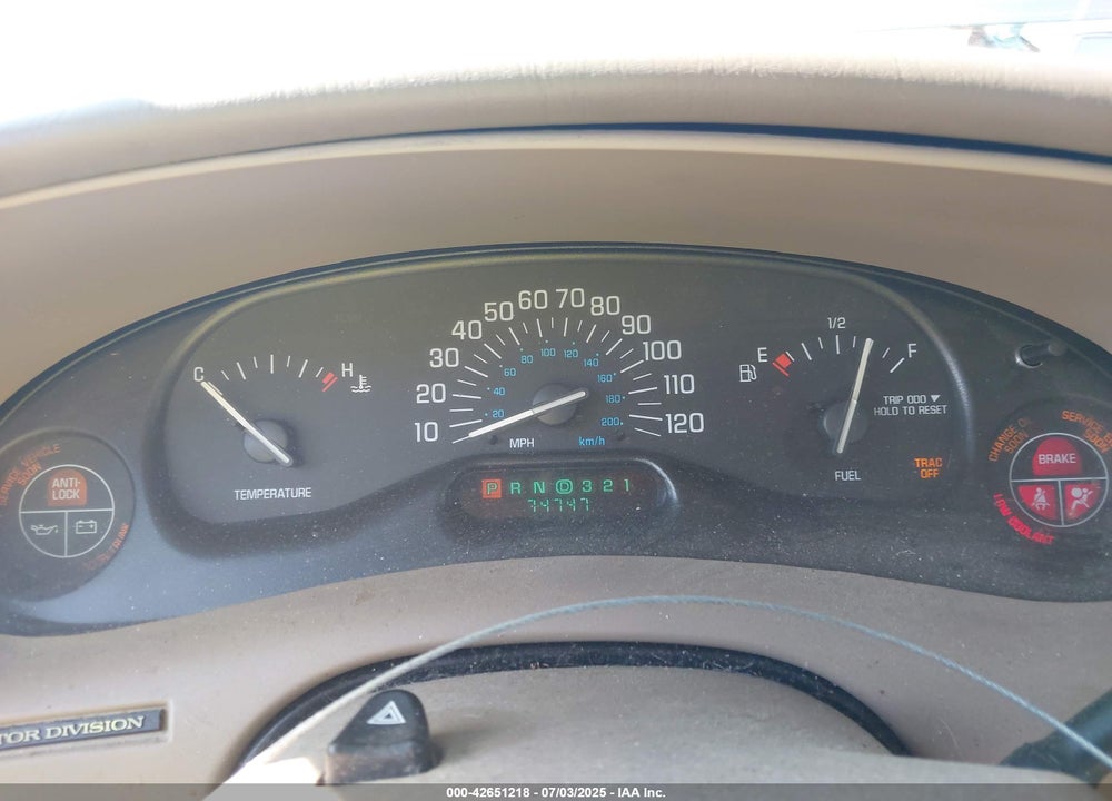 2002 BUICK CENTURY CUSTOM VIN: 2G4WS52J721219712