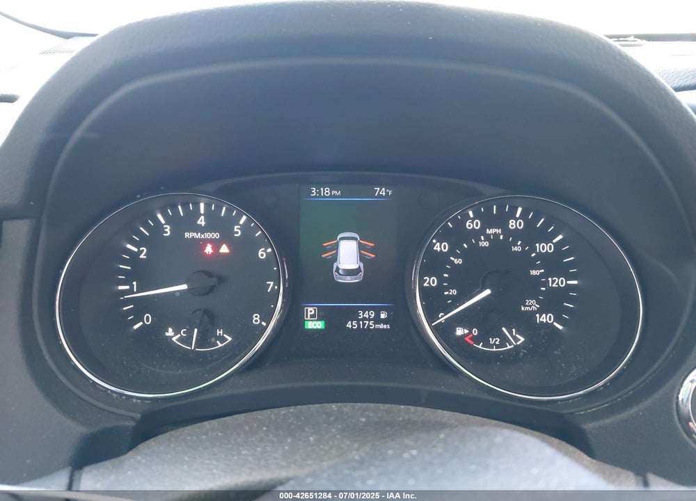 2018 NISSAN ROGUE VIN: 5N1AT2MT1JC720396