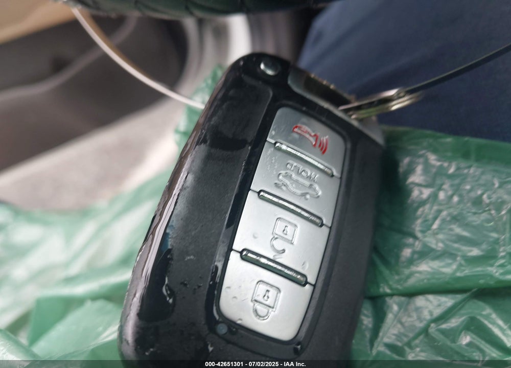 2012 HYUNDAI SONATA HYBRID VIN: KMHEC4A49CA032414