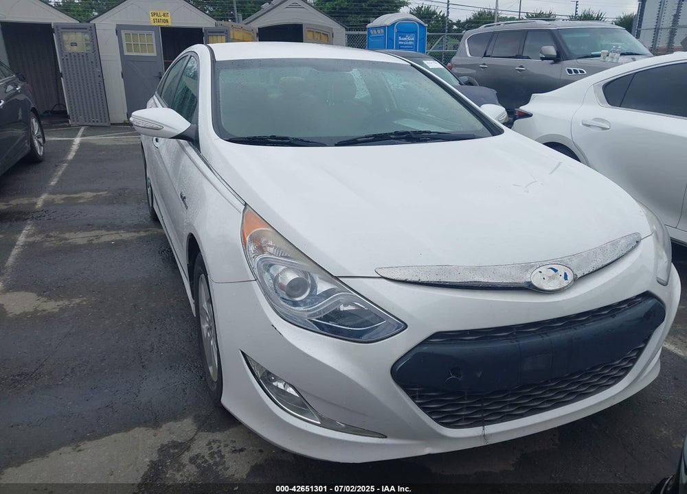 2012 HYUNDAI SONATA HYBRID VIN: KMHEC4A49CA032414