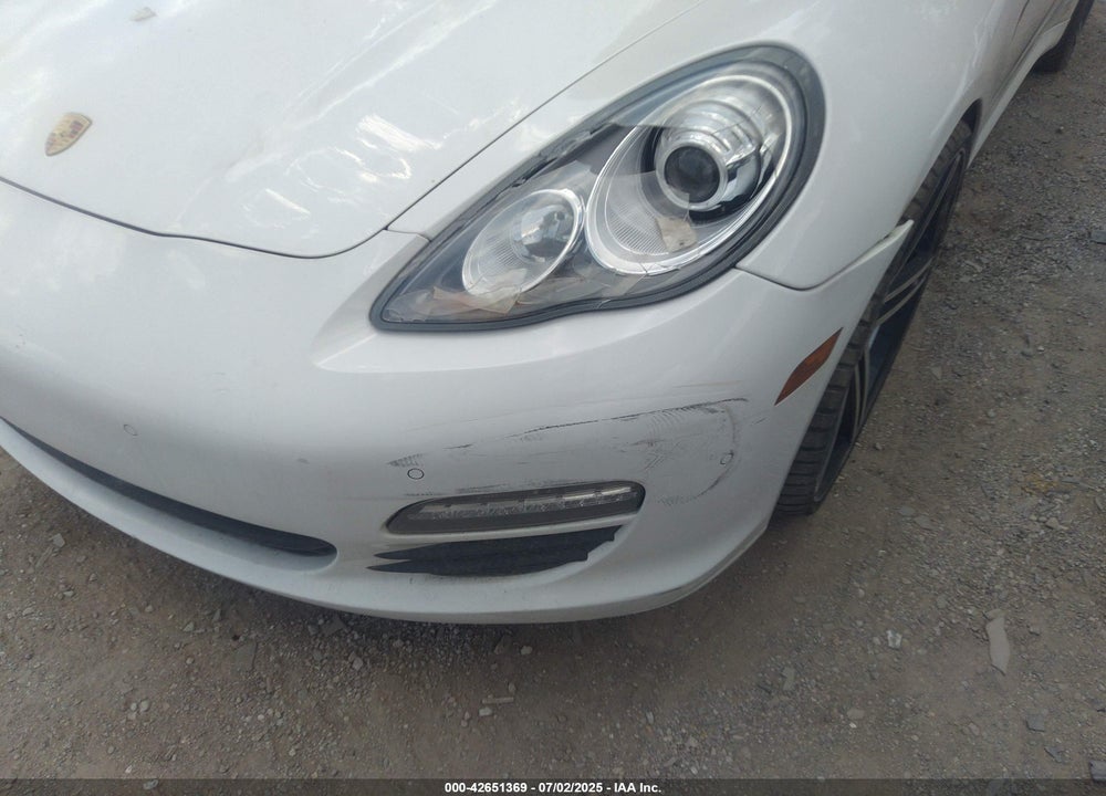 2011 PORSCHE PANAMERA 4 VIN: WP0AA2A73BL017403