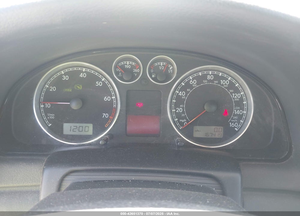 2004 VOLKSWAGEN PASSAT GLX VIN: WVWYH63B34E234685