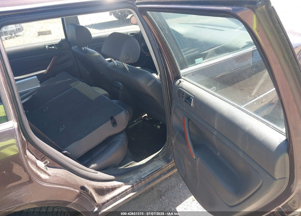 2004 VOLKSWAGEN PASSAT GLX VIN: WVWYH63B34E234685