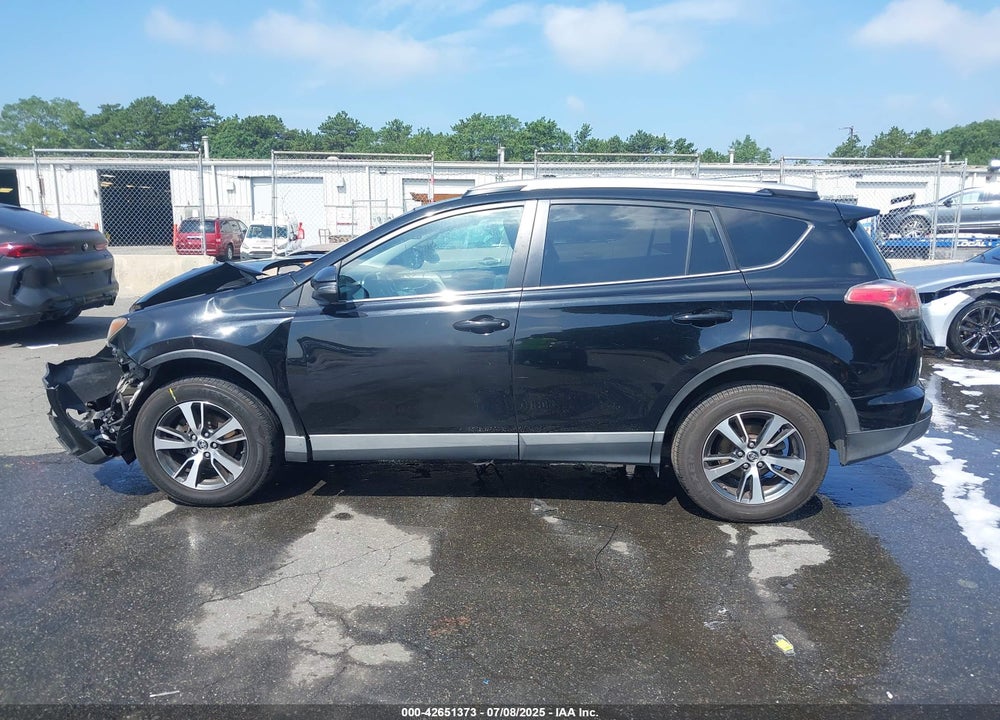 2016 TOYOTA RAV4 VIN: 2T3RFREV9GW458057