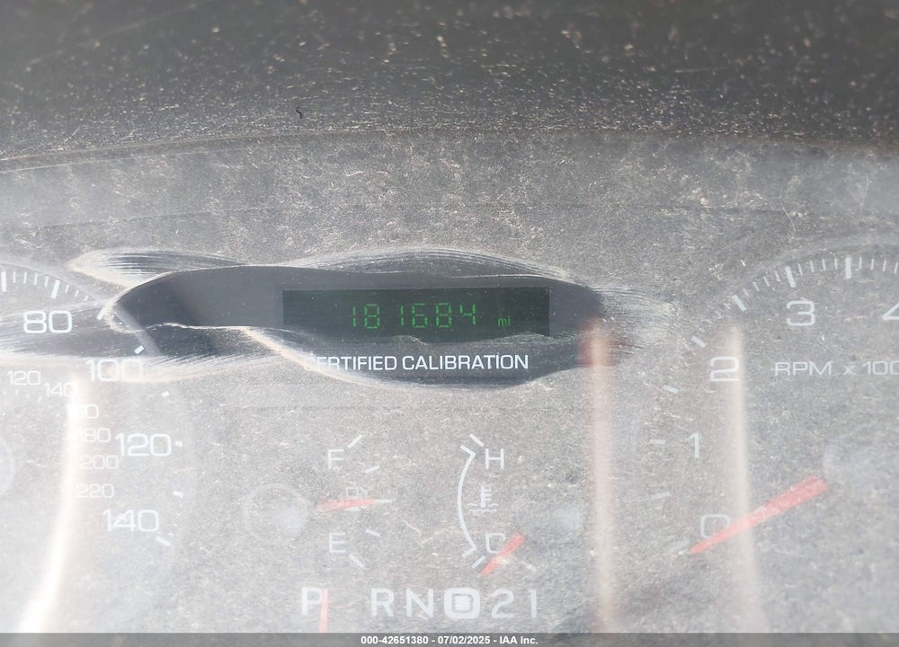 2008 FORD CROWN VICTORIA VIN: 2FAHP71VX8X137757