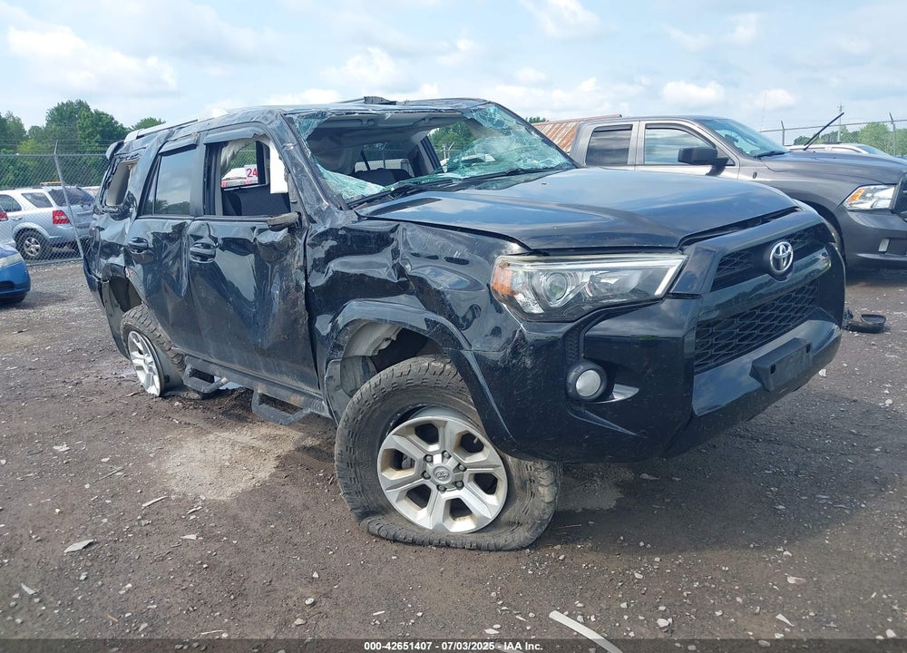2014 TOYOTA 4RUNNER SR5 VIN: JTEBU5JR4E5184582