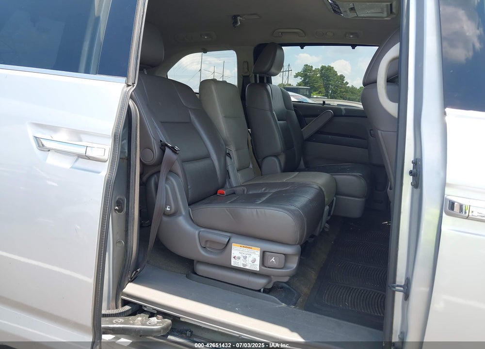 2011 HONDA ODYSSEY VIN: 5FNRL5H99BB058448