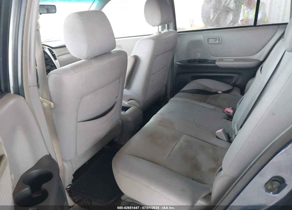 2005 TOYOTA HIGHLANDER V6 VIN: JTEEP21A450124098