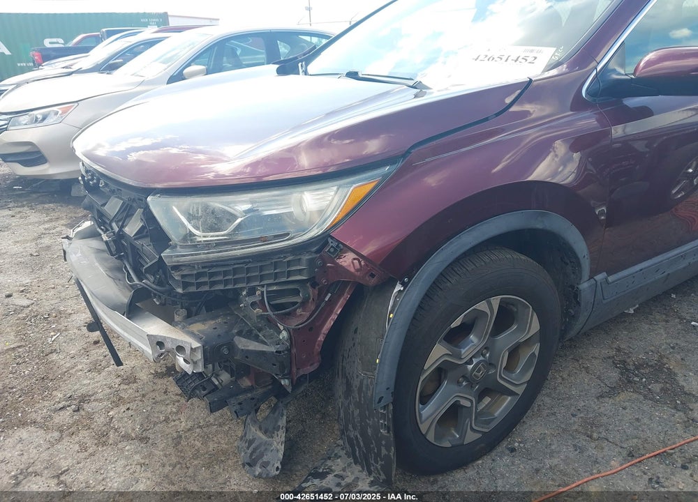 2017 HONDA CR-V VIN: 2HKRW2H81HH630622