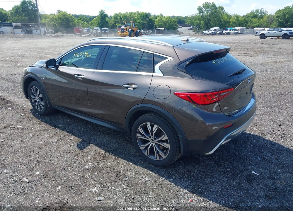 2017 INFINITI QX30 LUXURY/PREMIUM/SPORT VIN: SJKCH5CR2HA020508