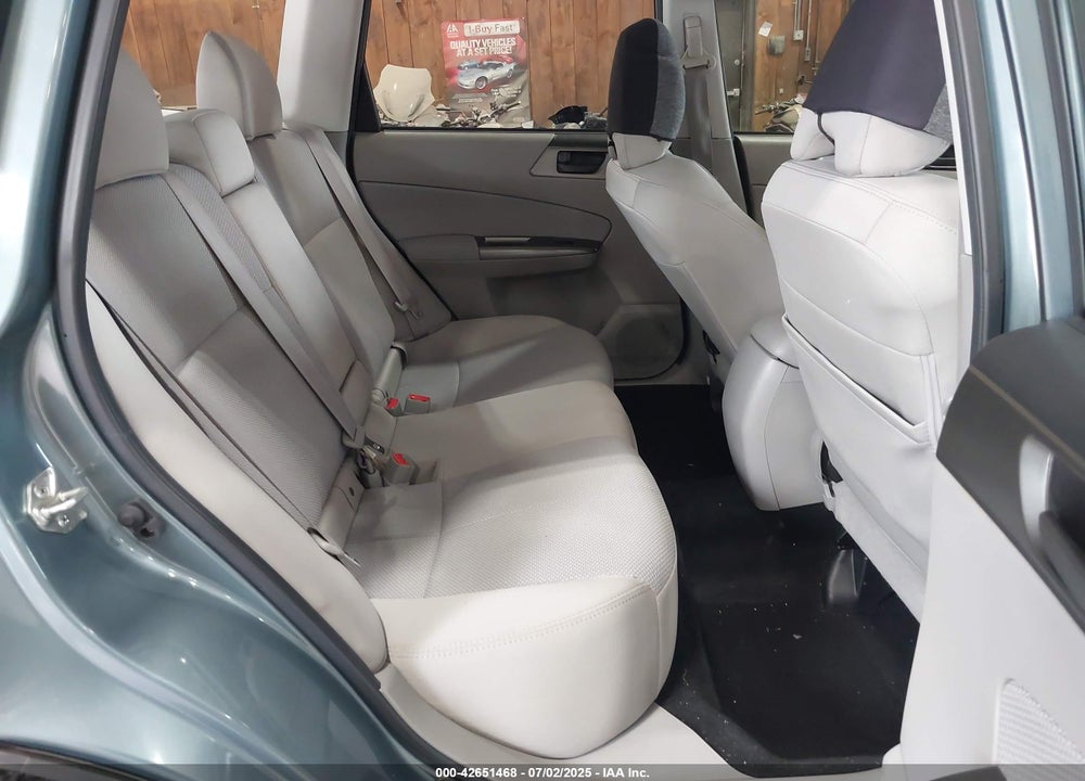2013 SUBARU FORESTER VIN: JF2SHABC8DH402890