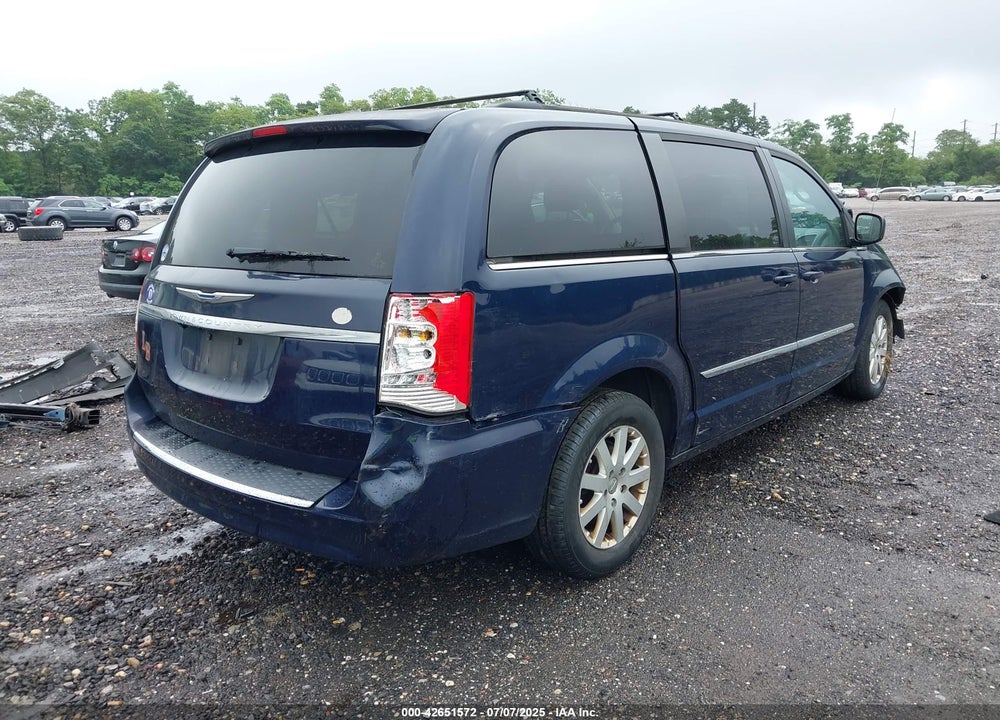 2013 CHRYSLER TOWN & COUNTRY VIN: 2C4RC1BG2DR517729