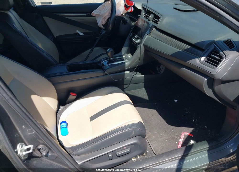 2018 HONDA CIVIC SPORT TOURING VIN: SHHFK7H94JU421172