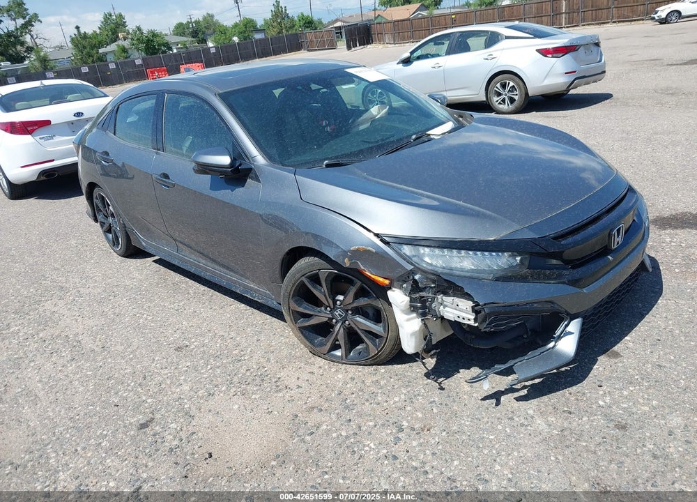2018 HONDA CIVIC SPORT TOURING VIN: SHHFK7H94JU421172