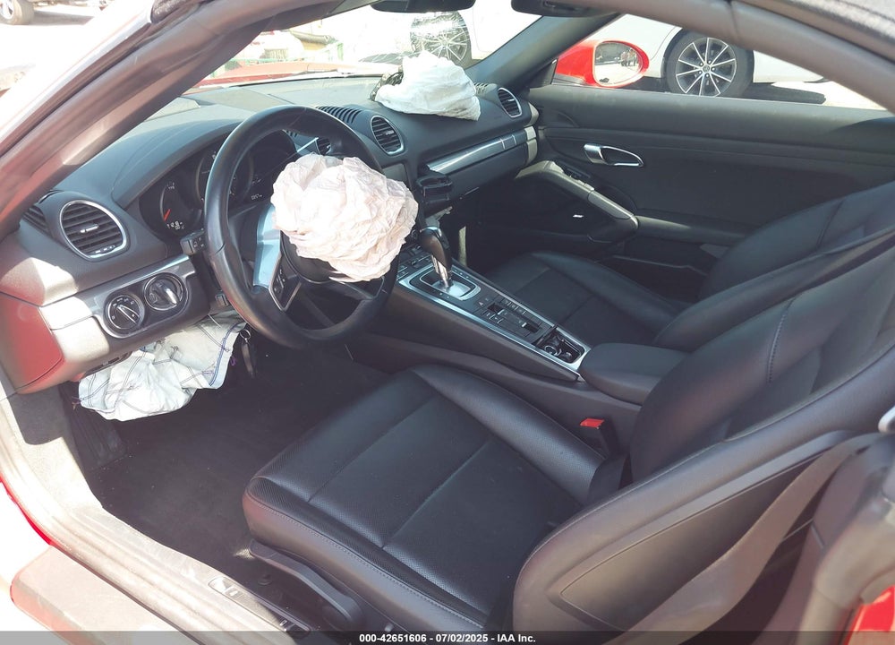 2021 PORSCHE 718 BOXSTER VIN: WP0CA2A8XMS210688