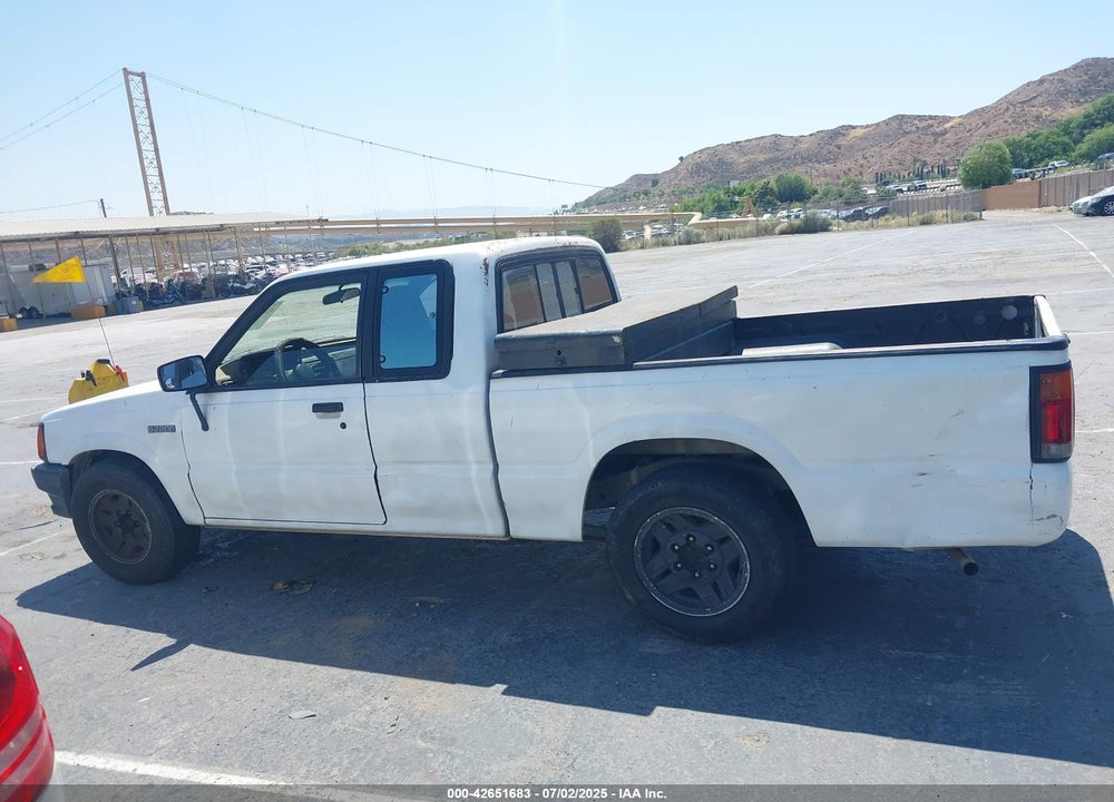 1991 MAZDA B2200 CAB PLUS VIN: JM2UF3237M0156286
