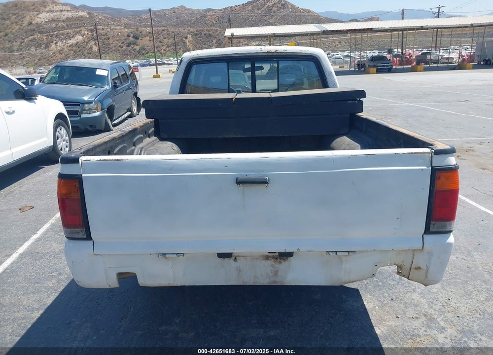 1991 MAZDA B2200 CAB PLUS VIN: JM2UF3237M0156286