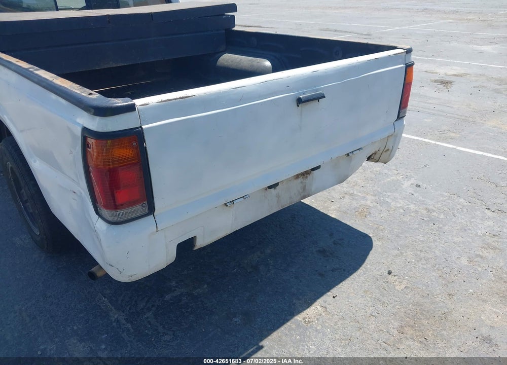 1991 MAZDA B2200 CAB PLUS VIN: JM2UF3237M0156286