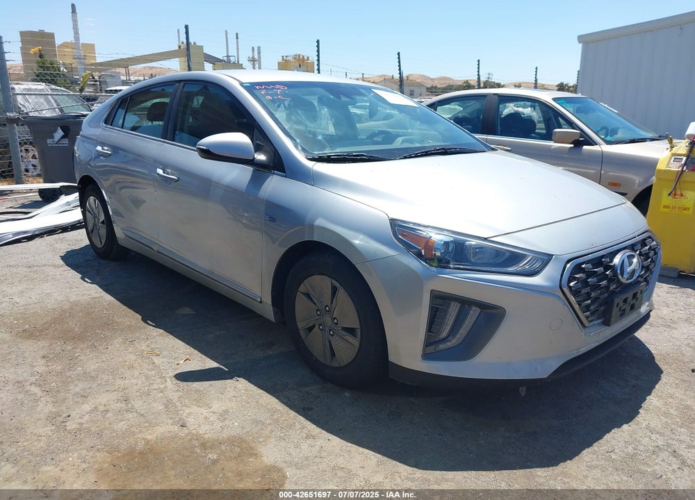 2020 HYUNDAI IONIQ HYBRID SE VIN: KMHC75LC4LU239829