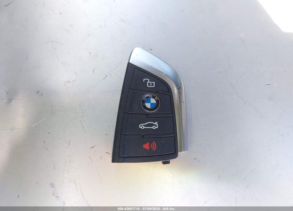 2024 BMW 3 SERIES VIN: 3MW69FF03R8E75135