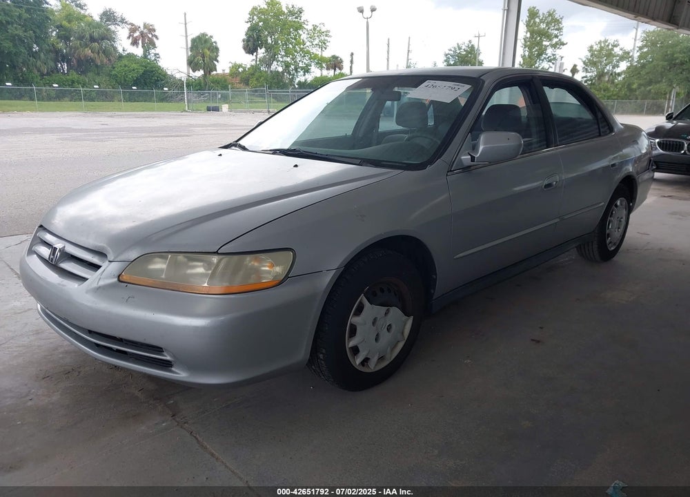 2001 HONDA ACCORD 2.3 LX VIN: 1HGCG55401A063548