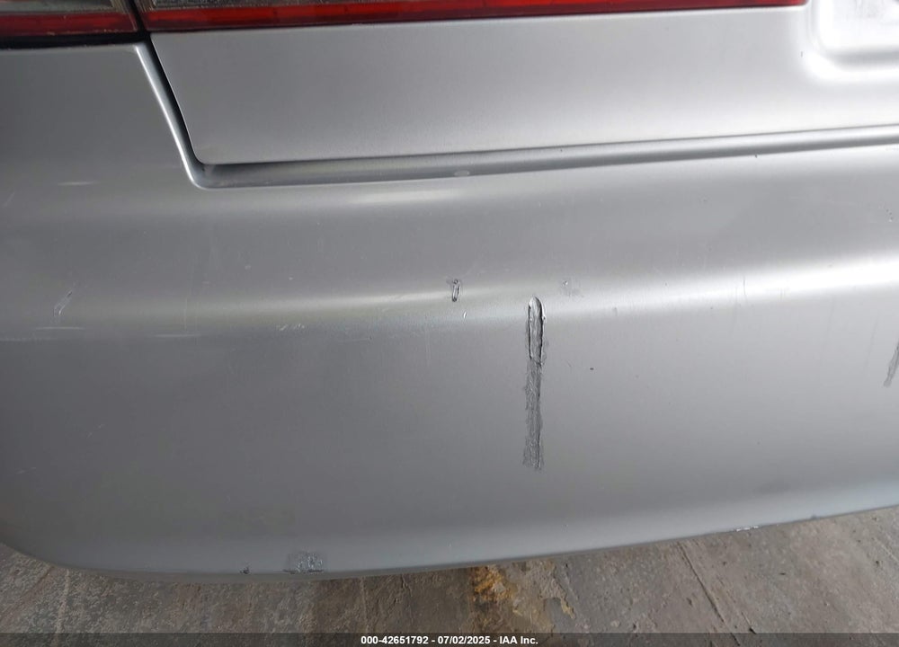 2001 HONDA ACCORD 2.3 LX VIN: 1HGCG55401A063548
