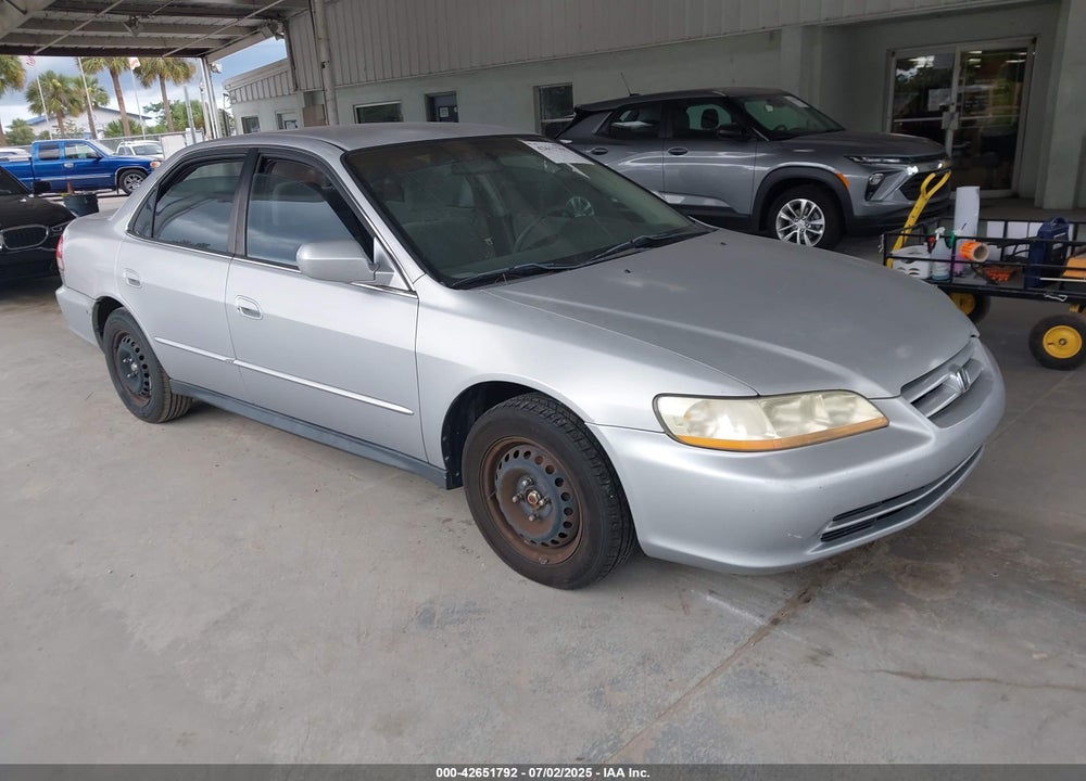 2001 HONDA ACCORD 2.3 LX VIN: 1HGCG55401A063548