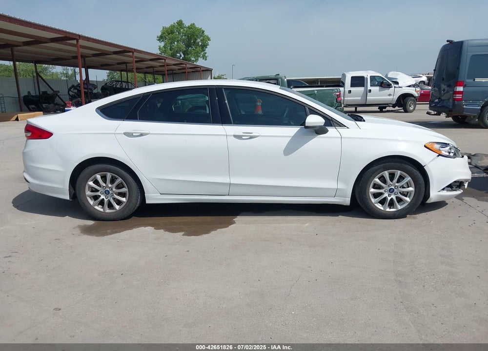 2018 FORD FUSION VIN: 3FA6P0G7XJR231343