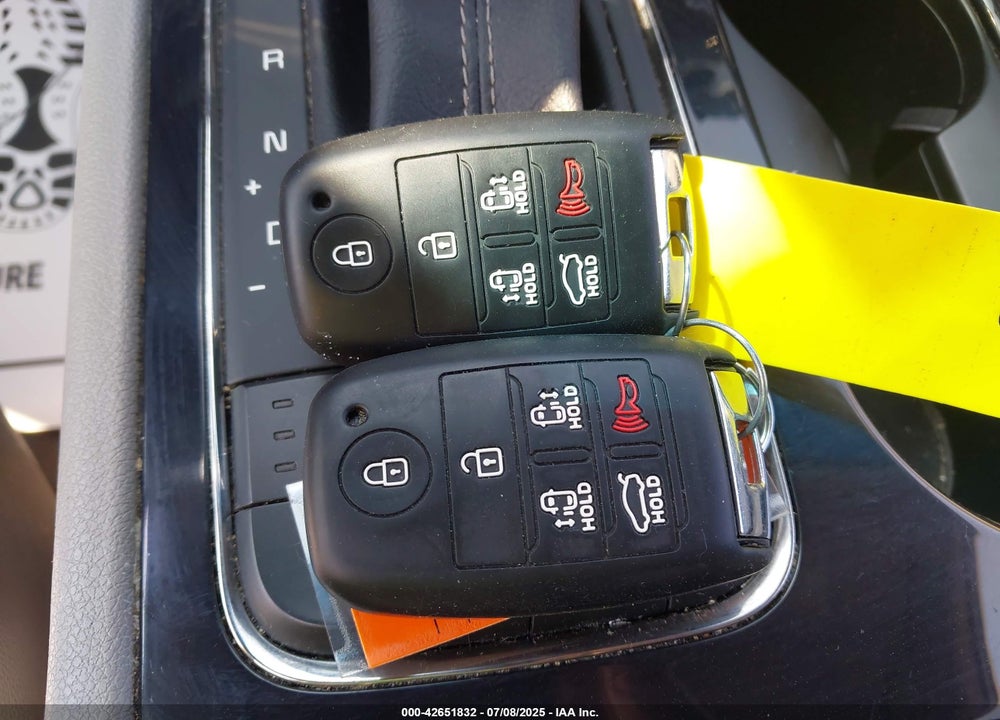 2018 KIA SEDONA EX VIN: KNDMC5C1XJ6397452