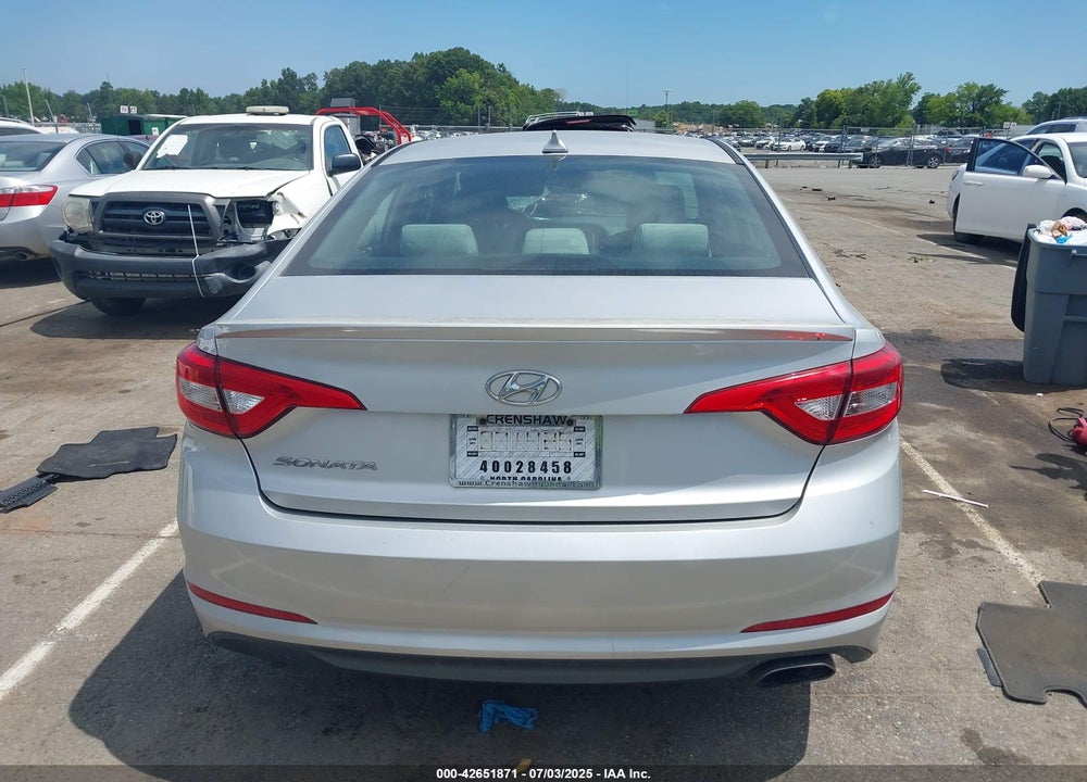 2016 HYUNDAI SONATA VIN: 5NPE24AF4GH360055