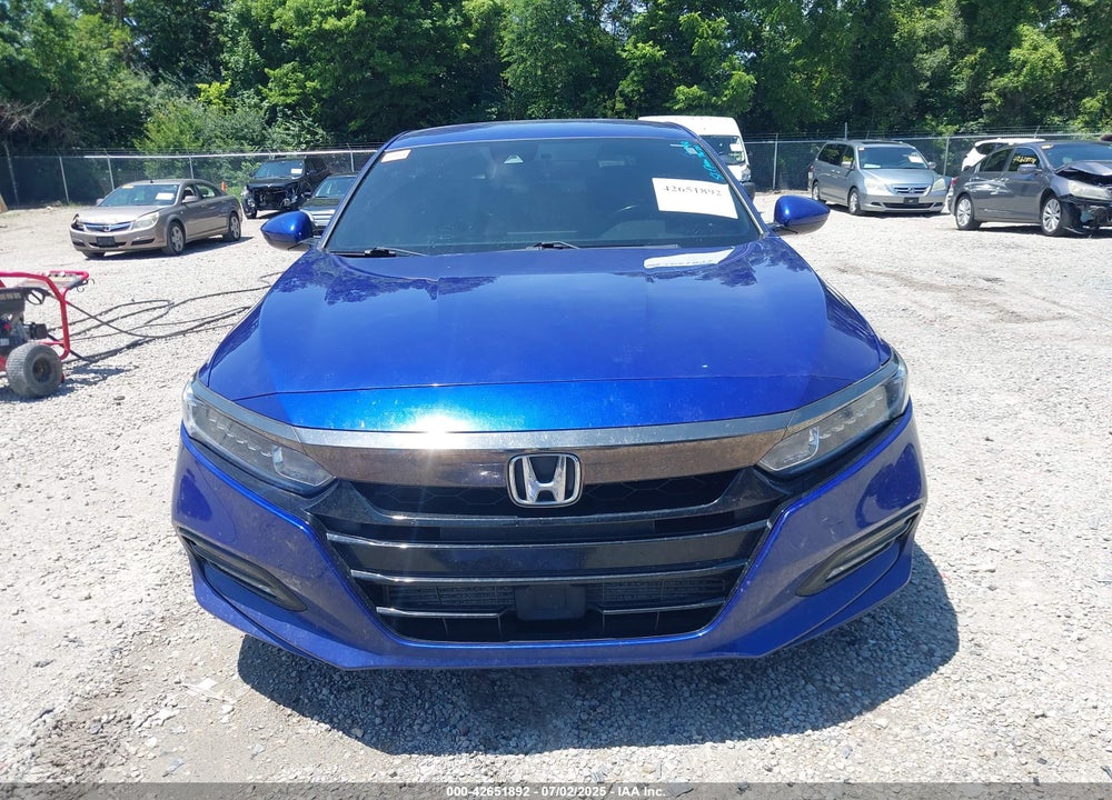 2019 HONDA ACCORD VIN: 1HGCV1F3XKA140240