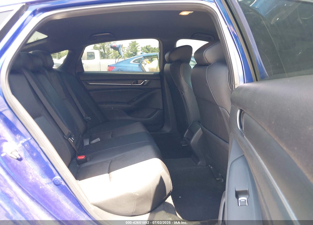 2019 HONDA ACCORD VIN: 1HGCV1F3XKA140240