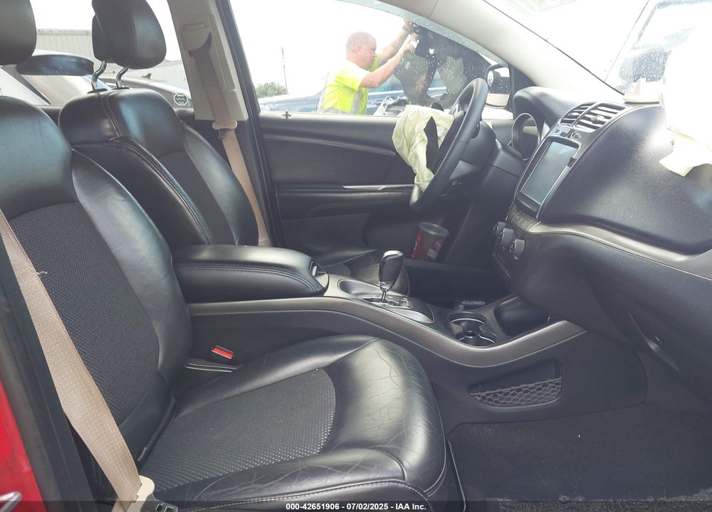 2016 DODGE JOURNEY CROSSROAD PLUS VIN: 3C4PDCGB8GT132108