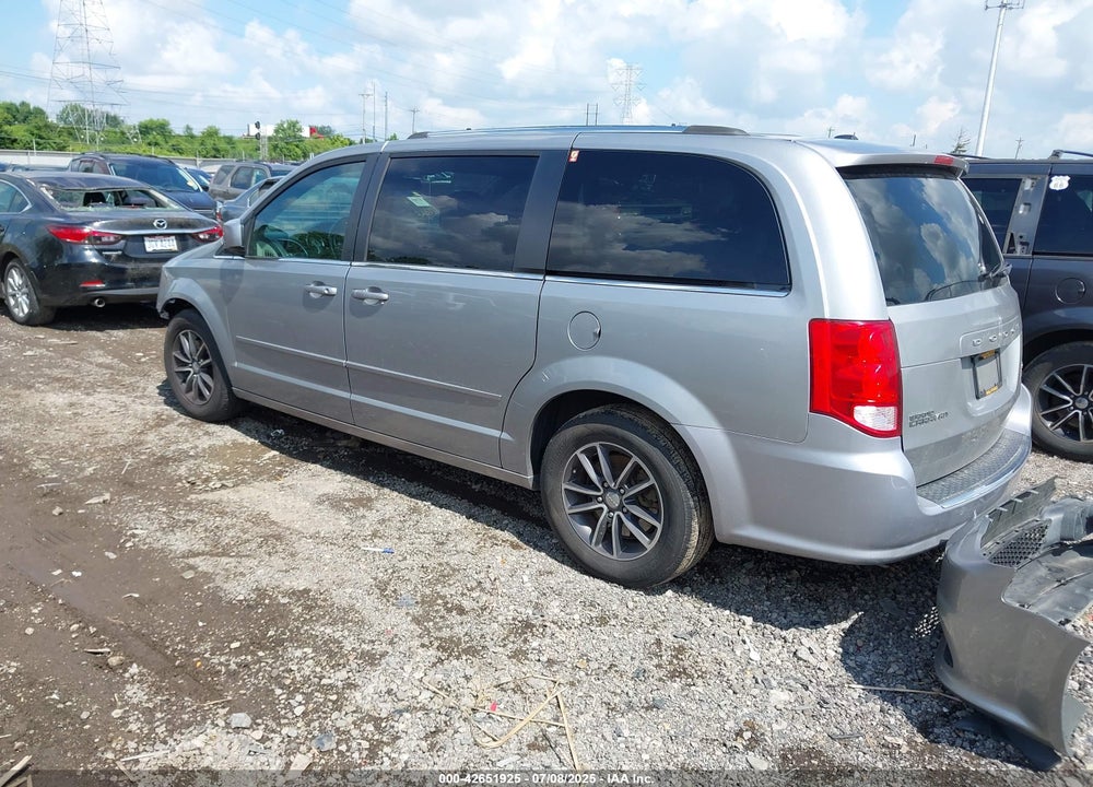 2017 DODGE GRAND CARAVAN SXT VIN: 2C4RDGCG6HR666505
