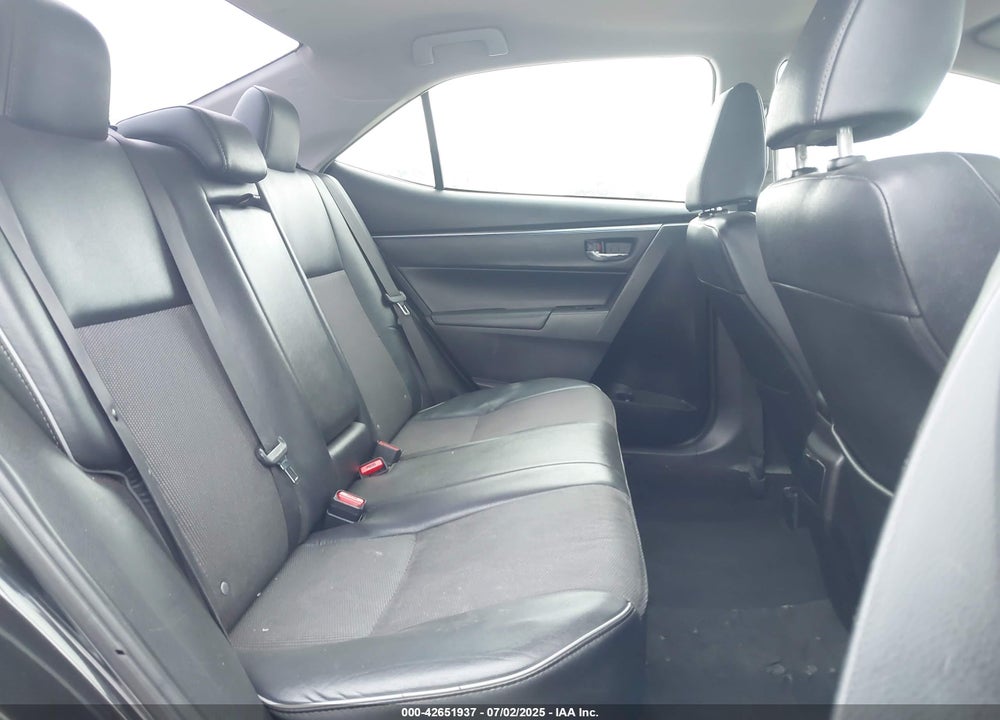 2015 TOYOTA COROLLA VIN: 5YFBURHE5FP364074