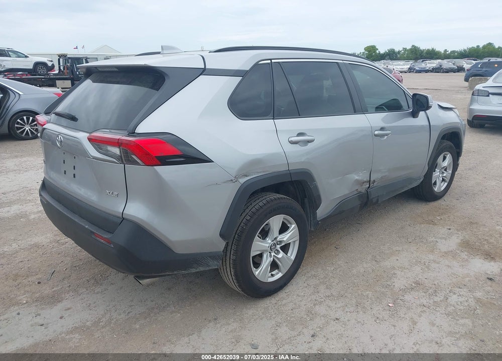2020 TOYOTA RAV4 XLE VIN: 2T3W1RFV4LW094687