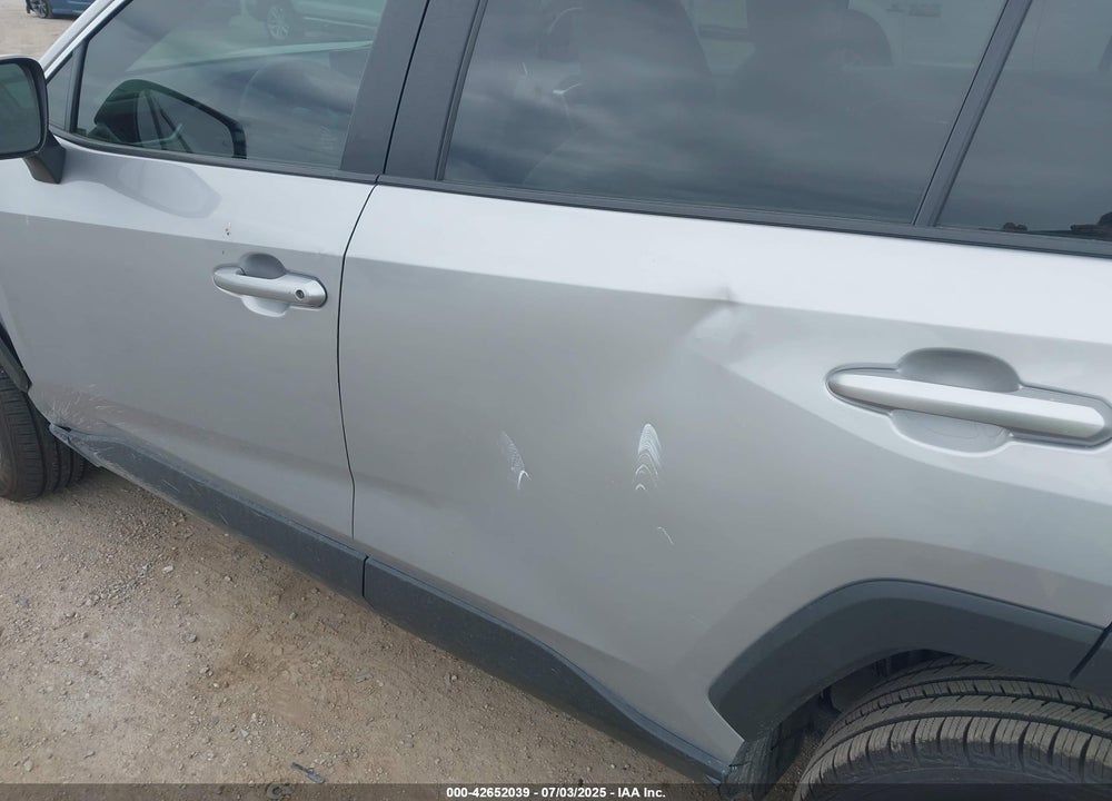 2020 TOYOTA RAV4 XLE VIN: 2T3W1RFV4LW094687