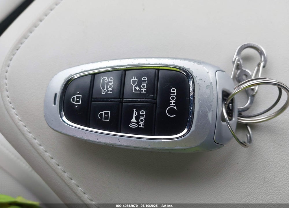 2022 HYUNDAI IONIQ 5 SEL VIN: KM8KNDAF7NU077755
