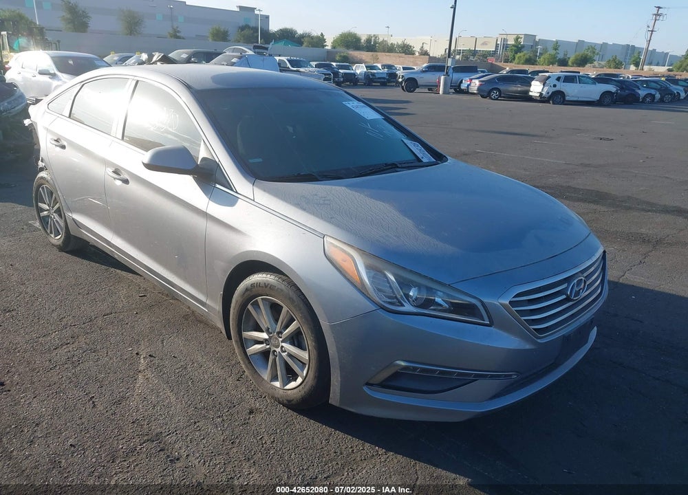 2015 HYUNDAI SONATA SE VIN: 5NPE24AF2FH002287