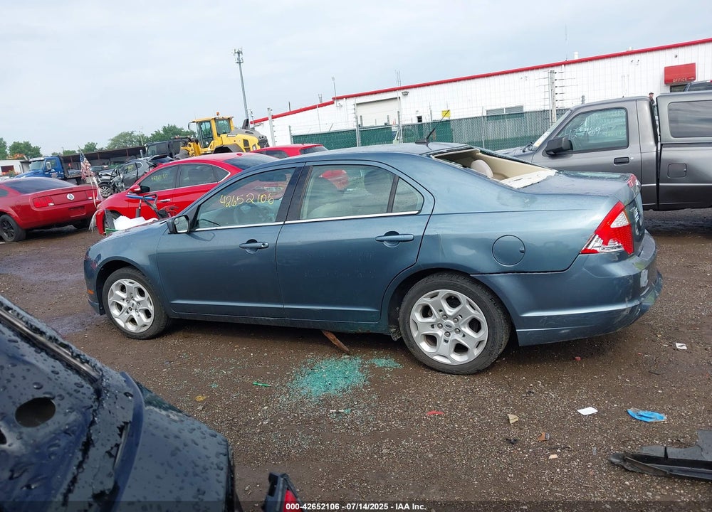 2011 FORD FUSION VIN: 3FAHP0HA4BR252760