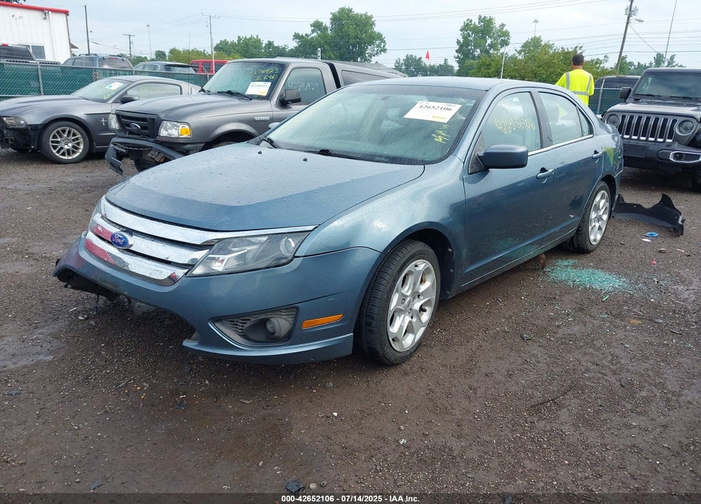 2011 FORD FUSION VIN: 3FAHP0HA4BR252760