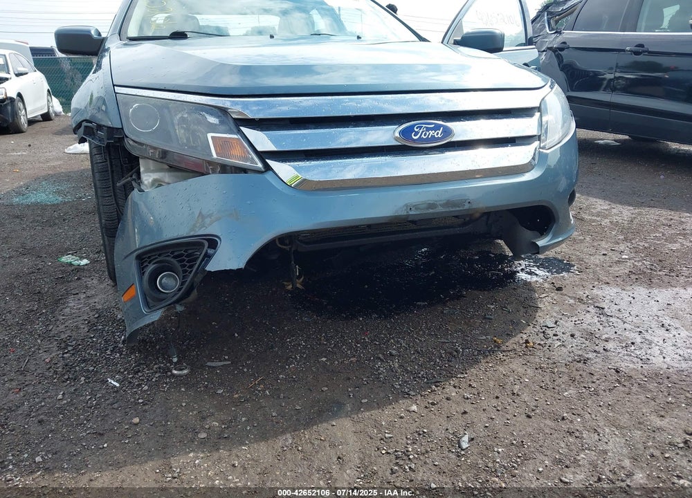2011 FORD FUSION VIN: 3FAHP0HA4BR252760